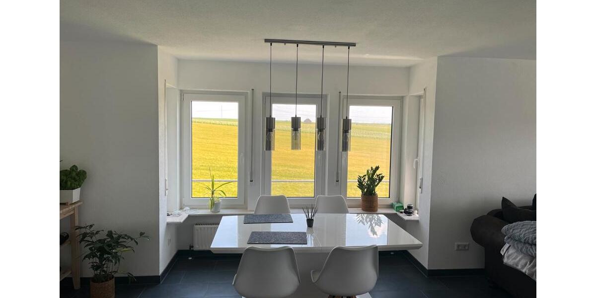 Hochparterre Brackenheim - 3.5 Zimmer, 84 m&sup2;, 335.000&euro; | Angebot:26337452