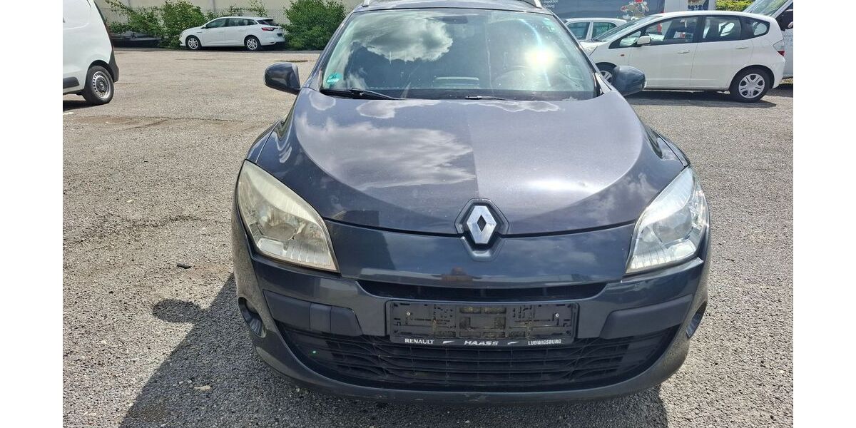 Renault Megane 153.025 km 2.990 &euro; Kernen i. r 71394