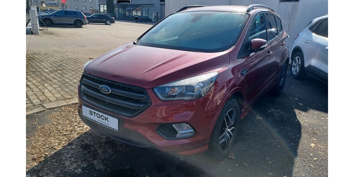 Ford Kuga 52.500 km 17.770 &euro; Wiesau 95676
