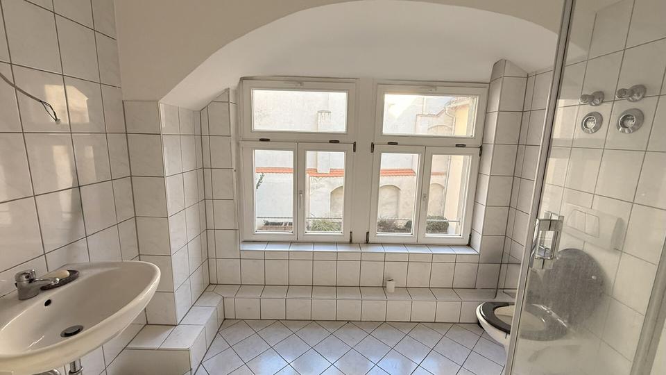 Etagenwohnung Meißen - 4 Zimmer, 117 m&sup2;, 800&euro; | Angebot:26336989
