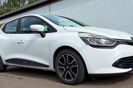 Renault Clio 154.629 km 4.699 &euro; Brackenheim 74336
