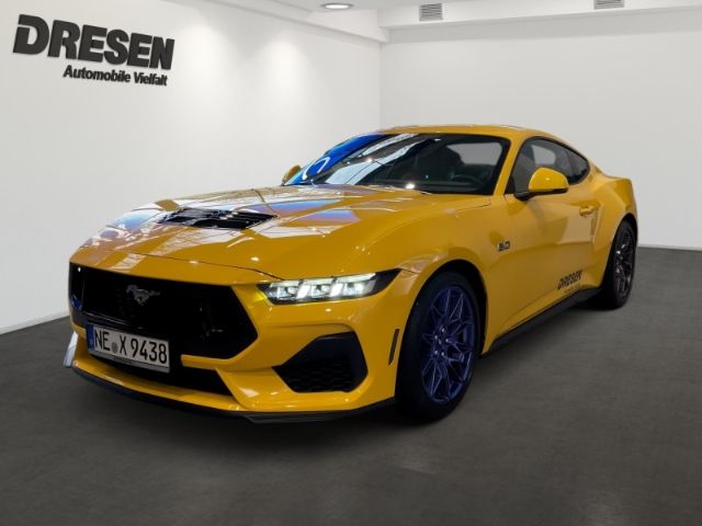 Ford Mustang 4.500 km 48.450 &euro; Neuss 41464
