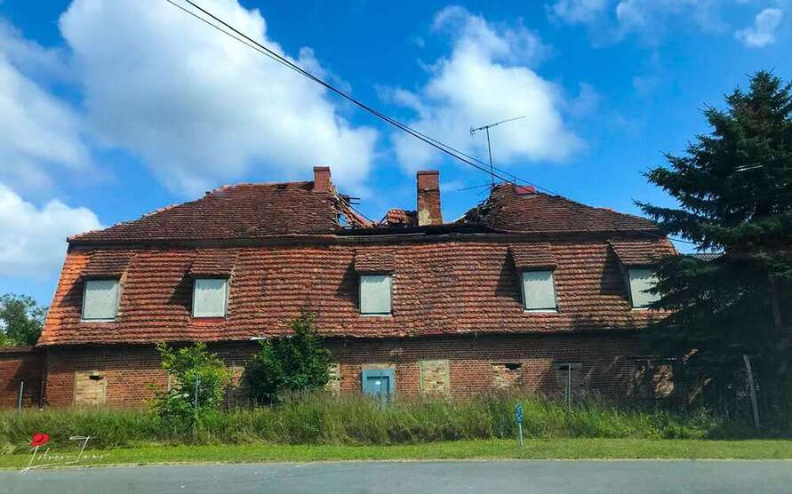 Lost Place mit Perspektive – Denkmalgeschütztes Gutshaus für Hotel, Energie oder Kultur zimmer