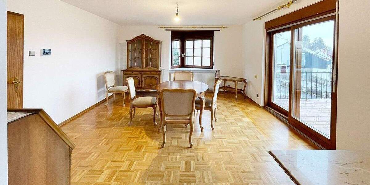 Einfamilienhaus Stuttgart Rohr - 8 Zimmer, 155 m&sup2;, 2.200&euro; | Angebot:24974564