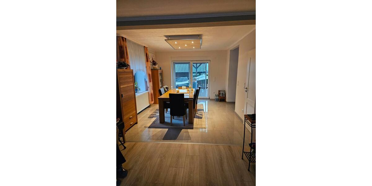 Einfamilienhaus Heuerßen - 6 Zimmer, 150 m&sup2;, 1.600&euro; | Angebot:26314748