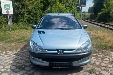 Peugeot 206 67.500 km 2.200 &euro; Berlin 12351