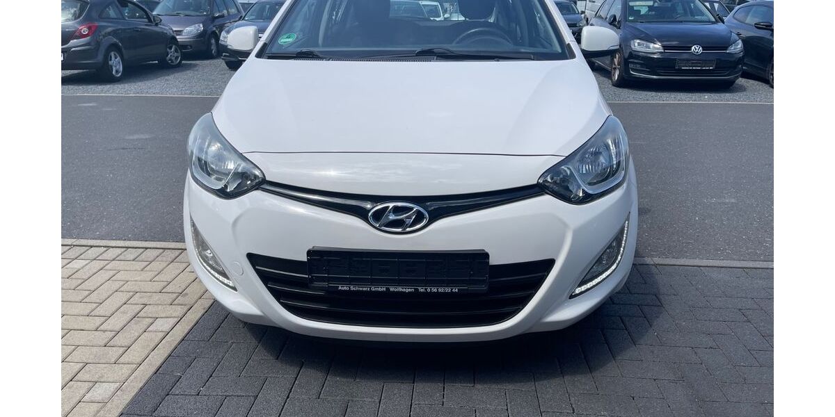 Hyundai i20 71.000 km 5.999 &euro; Kassel 34123