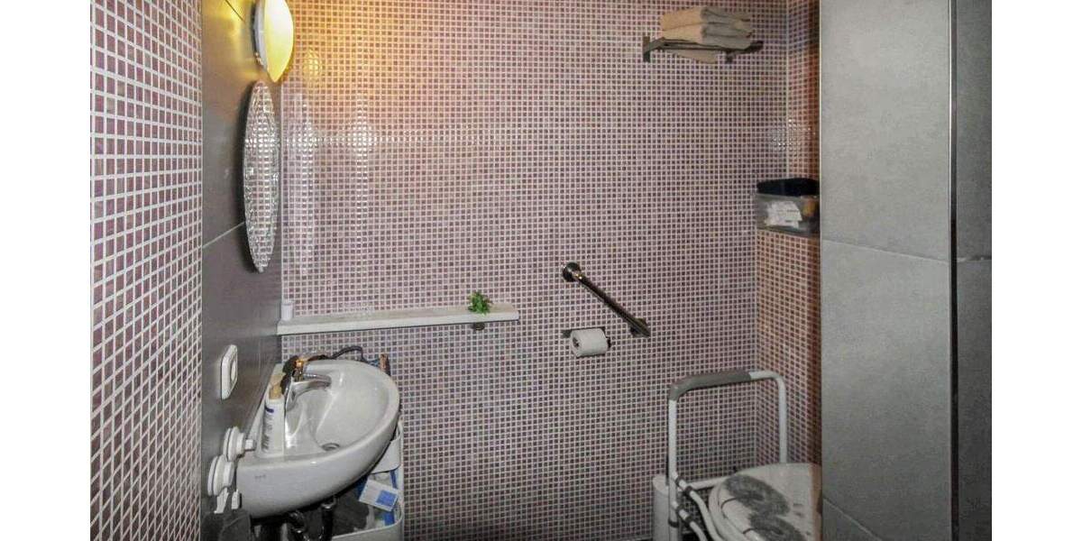 Exklusive Gewerbe- und Wohnimmobilie in Kappeln: Wohnen und Arbeiten in Perfektion 8 zimmer