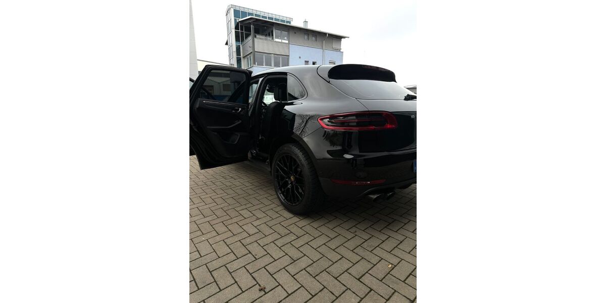 Porsche Macan 136.000 km 34.500 &euro; Neulussheim 68809
