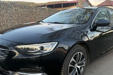Opel Insignia 165.552 km 9.990 &euro; Alheim-Heinebach 36211