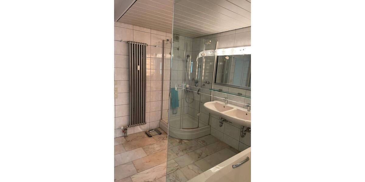 Komfortable Erdgeschoss Wohnung SB Rotenbühl 4 zimmer