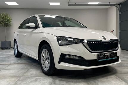 Skoda Scala 35.000 km 16.999 &euro; Gersdorf 09355