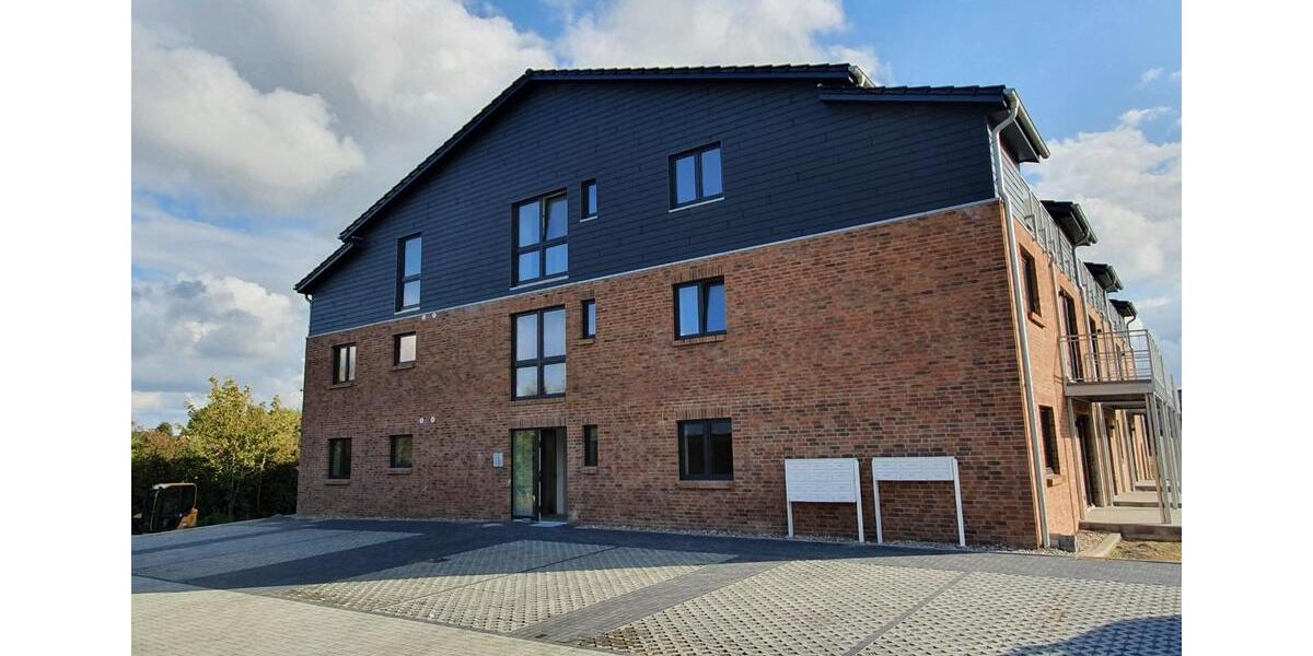 Etagenwohnung Steinbergkirche - 4 Zimmer, 90 m&sup2;, 522&euro; | Angebot:25442921