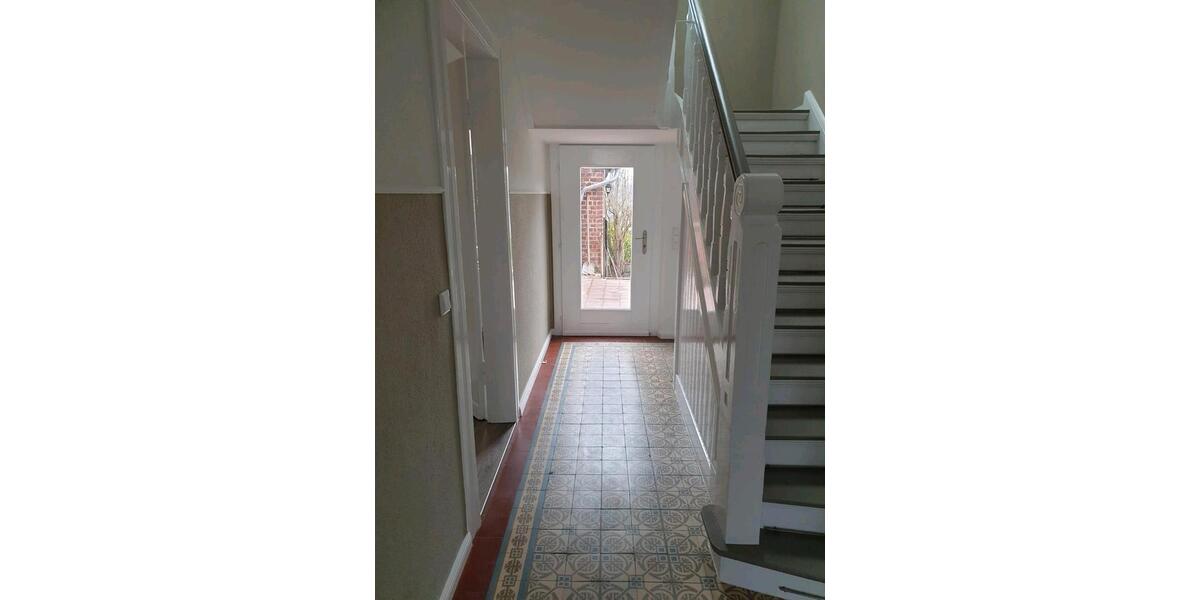 Doppelhaushälfte Krefeld Hülser Berg - 5 Zimmer, 151 m&sup2;, 1.900&euro; | Angebot:25045889