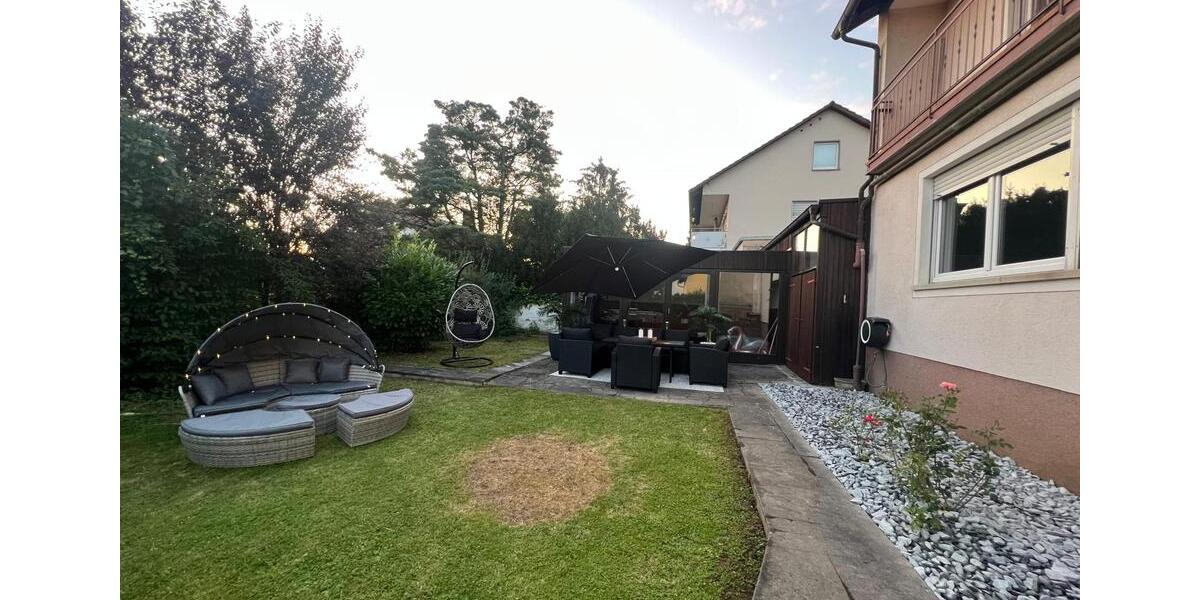 Einfamilienhaus Dittelbrunn - 7 Zimmer, 220 m&sup2;, 875.000&euro; | Angebot:26795473