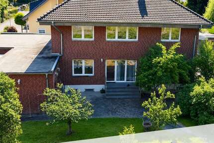 Haus Schleiden - 7 Zimmer, 220 m&sup2;, 619.000&euro; | Angebot:27152354