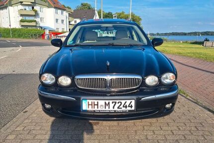 Jaguar X-Type 125.000 km 8.850 &euro; Hamburg 22589