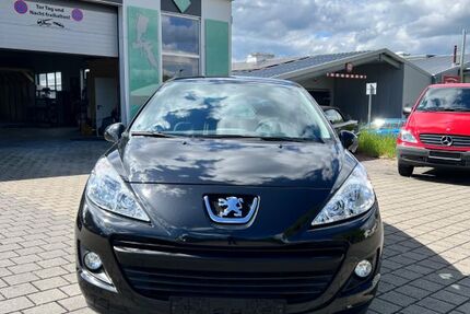 Peugeot 207 155.000 km 2.990 &euro; Hilzingen 78247