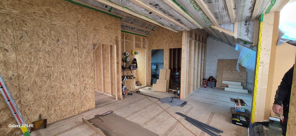 Dachgeschoßwohnung Reutlingen Altenburg - 2.5 Zimmer, 60 m&sup2;, 890&euro; | Angebot:24690438