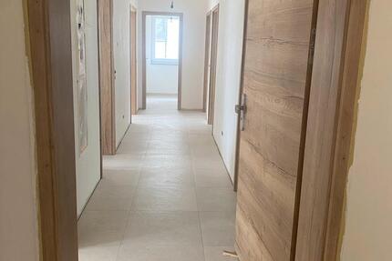 4-Raum-Wohnung, 1.Stock 4 zimmer