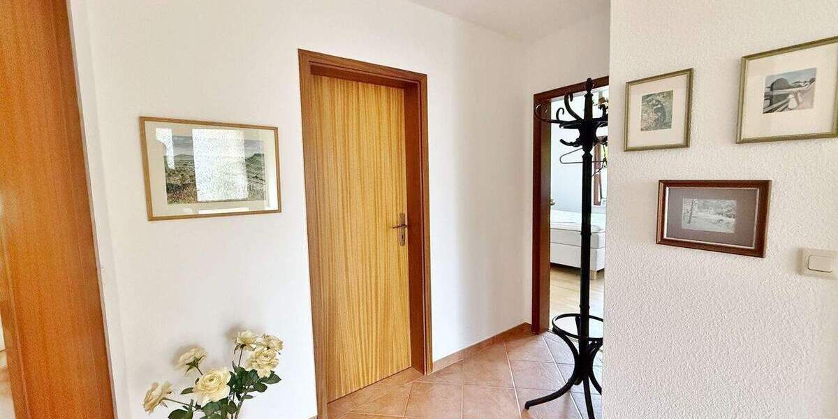 Mehrfamilienhaus, Wohnhaus Delmenhorst Bungerhof - 9 Zimmer, 251 m&sup2;, 479.000&euro; | Angebot:23790170