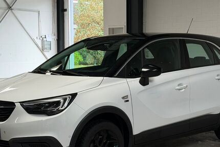 Opel Crossland (X) 128.980 km 9.390 &euro; Bielefeld 33649