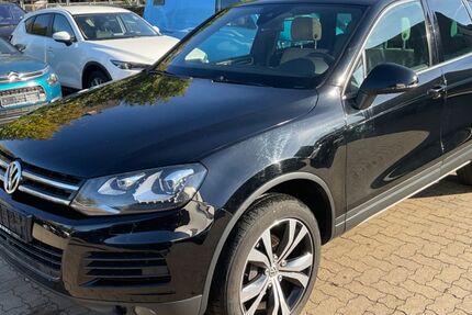 VW Touareg 321.734 km 10.990 € Hamburg 21107