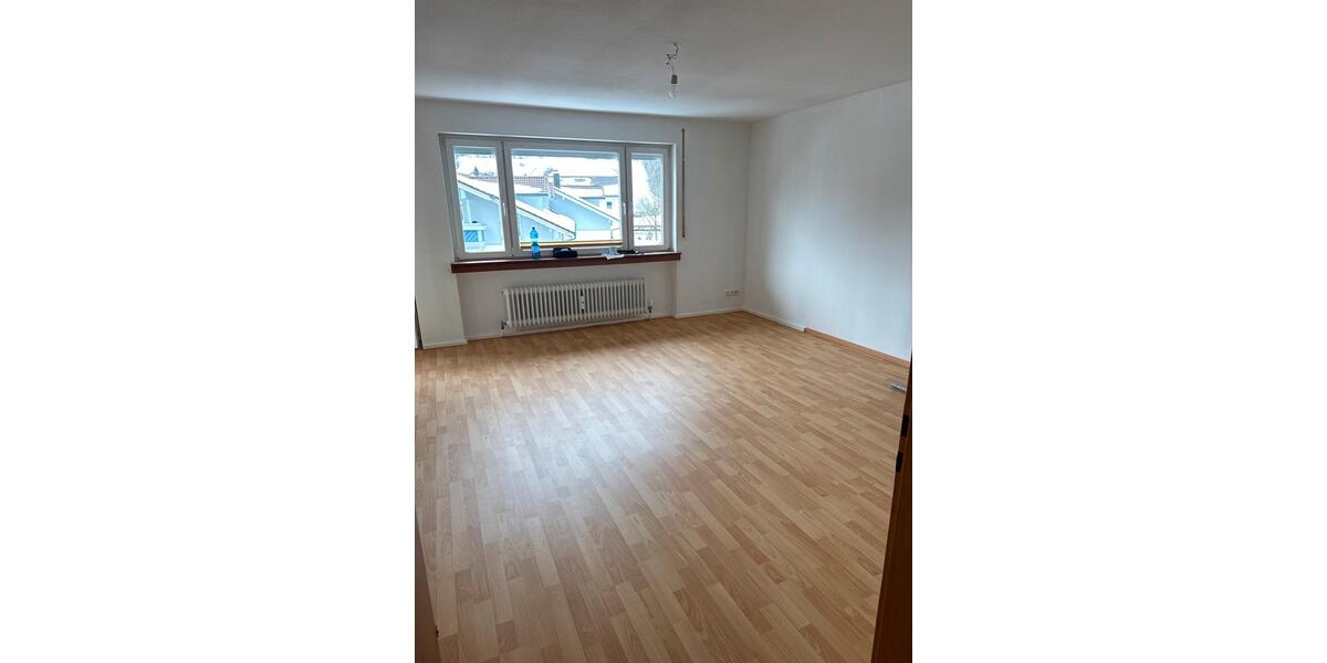 Helle 3-Zimmer-Wohnung mit Balkon in ruhiger Lage – Blaichach 3 zimmer