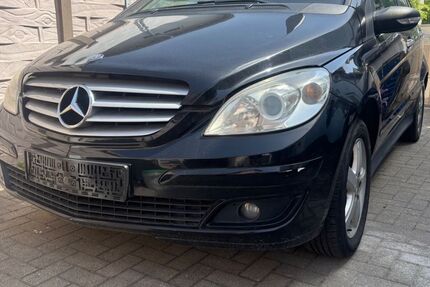 Mercedes-Benz B 170 275.000 km 1.900 &euro; Römerberg 67354