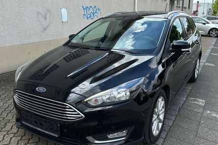 Ford Focus 117.000 km 6.499 &euro; Paderborn 33100