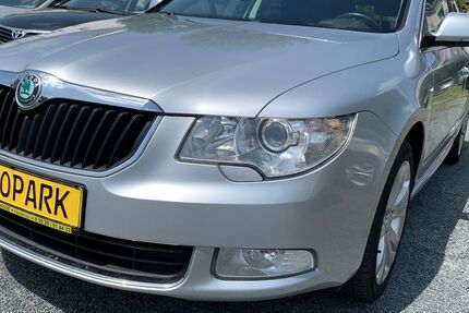 Skoda Superb 181.600 km 4.990 &euro; Heidenau 01809