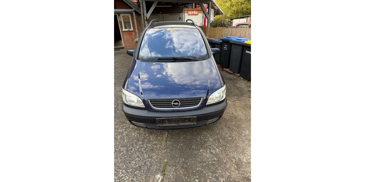 Opel Zafira 154.774 km 4.100 &euro; Büdingen 63654