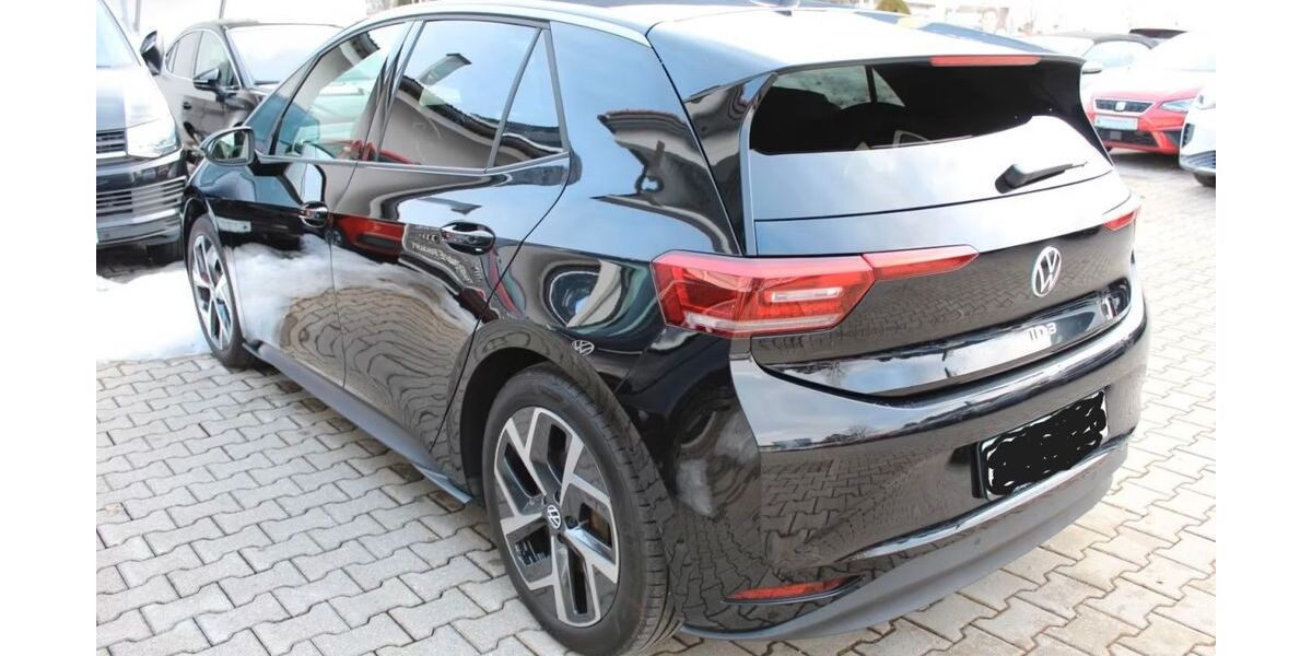 VW ID.3 18.500 km 24.950 &euro; Trostberg 83308