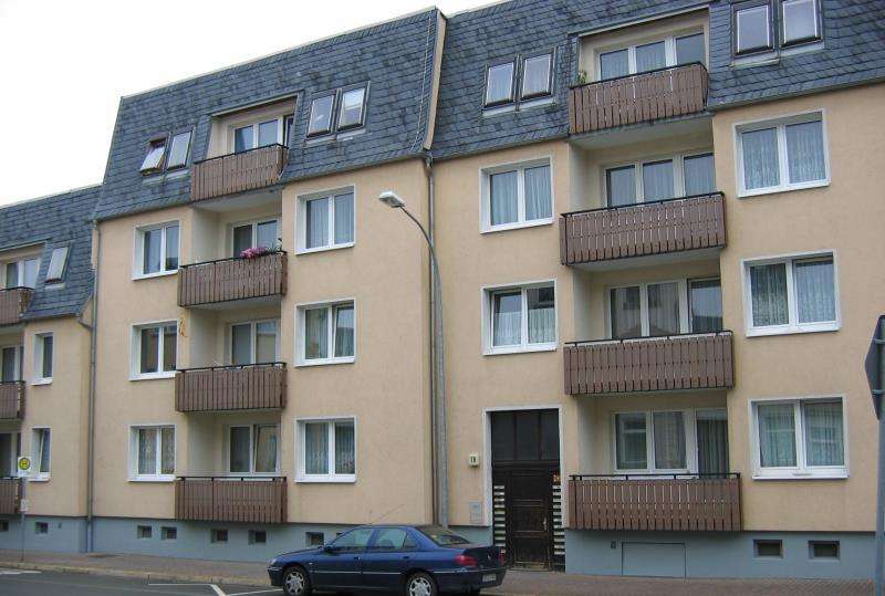 Wohnung zum Mieten in Zeulenroda-Triebes 353 € 65.21 m²