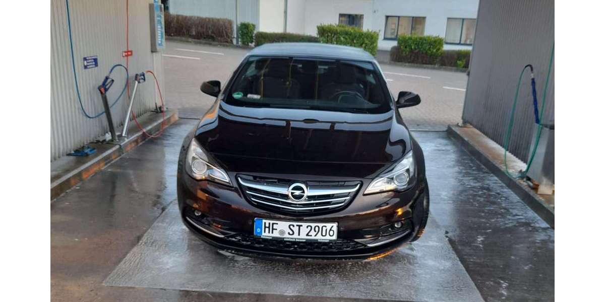 Opel Cascada 68.000 km 10.900 &euro; Hiddenhausen 32120