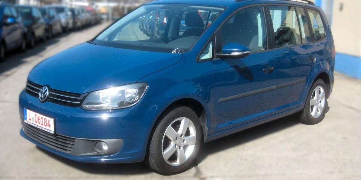 VW Touran 249.900 km 5.799 &euro; Leipzig 04347