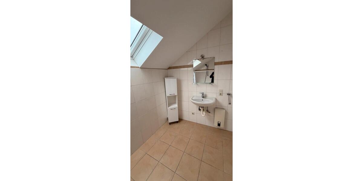 Dachgeschoßwohnung Hückelhoven - 1.5 Zimmer, 46 m&sup2;, 500&euro; | Angebot:26413933