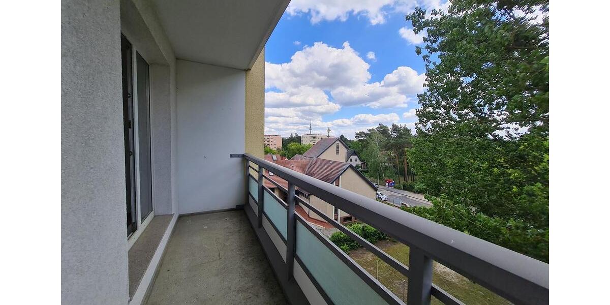 Etagenwohnung Cottbus Spremberger Vorstadt - 1 Zimmer, 45 m&sup2;, 290&euro; | Angebot:26476555