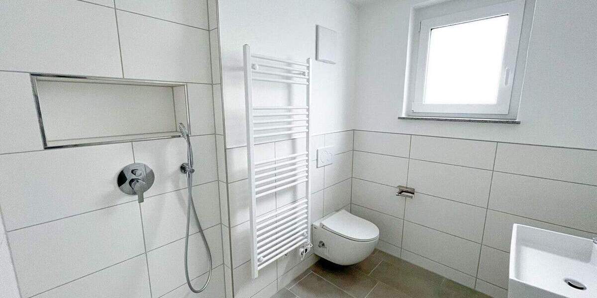 Etagenwohnung Bad Friedrichshall Kochendorf - 4 Zimmer, 84 m&sup2;, 1.260&euro; | Angebot:24040722