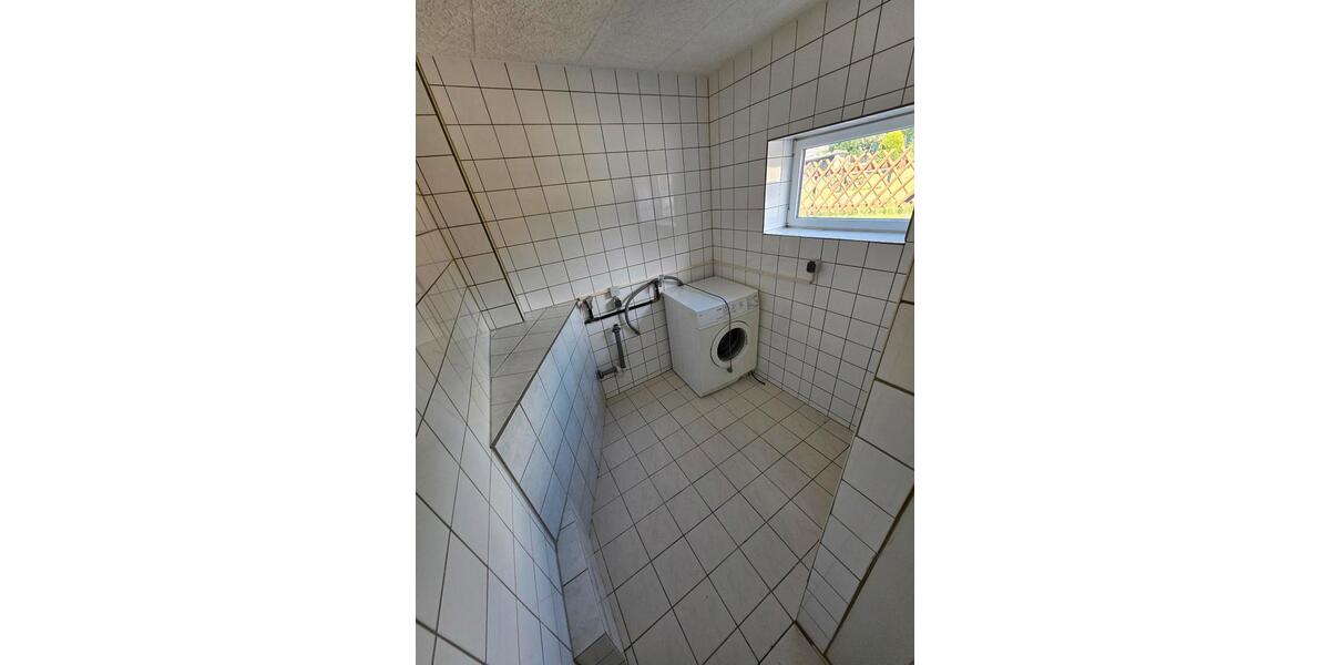 Einfamilienhaus Geringswalde - 7 Zimmer, 180 m&sup2;, 800&euro; | Angebot:26657117