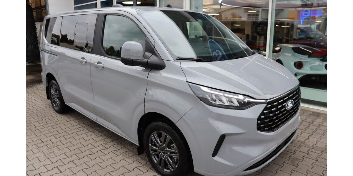 Ford Tourneo Custom 9.500 km 50.780 &euro; Cham 93413