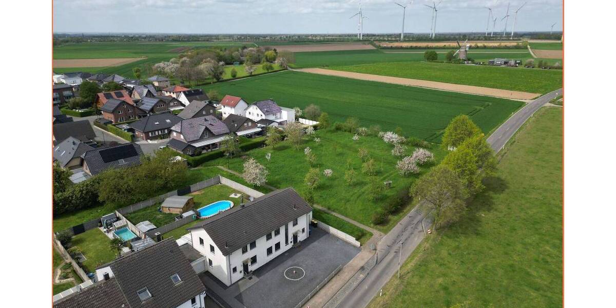 Einfamilienhaus Gangelt-Breberen Breberen - 7 Zimmer, 270 m&sup2;, 549.000&euro; | Angebot:26358393