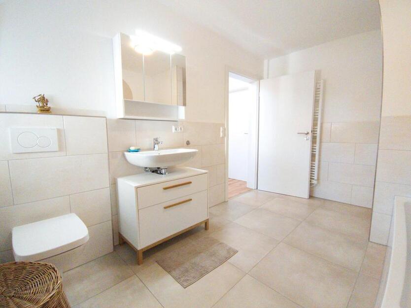 DHH, Doppelhaushälfte, Garten, Untermiete, Häuschen am Ammersee zimmer