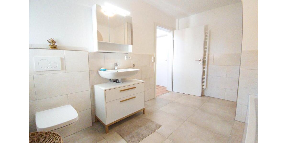 Doppelhaushälfte Greifenberg - 3.5 Zimmer, 95 m&sup2;, 1.569&euro; | Angebot:22888381