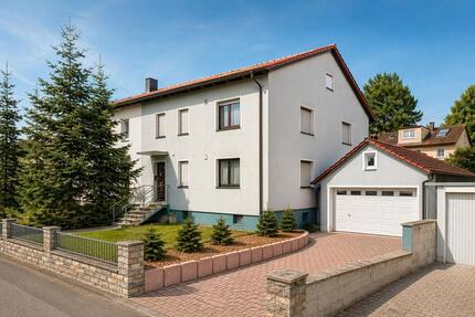 Haus Ochsenfurt - 7 Zimmer, 196 m&sup2;, 540.000&euro; | Angebot:26297131