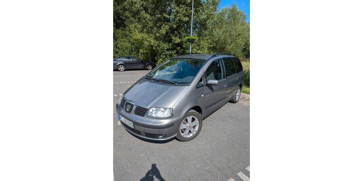 Seat Alhambra 197.000 km 6.299 &euro; Dormagen 41542