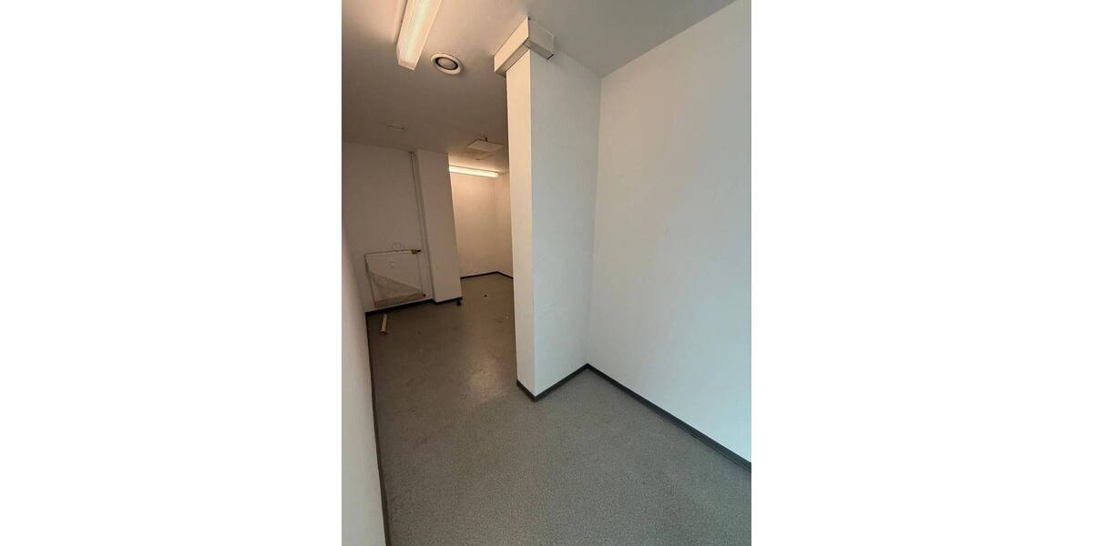 Gewerbeobjekt Braunschweig Innenstadt - 3 Zimmer, 111 m&sup2;, 760&euro; | Angebot:26450978