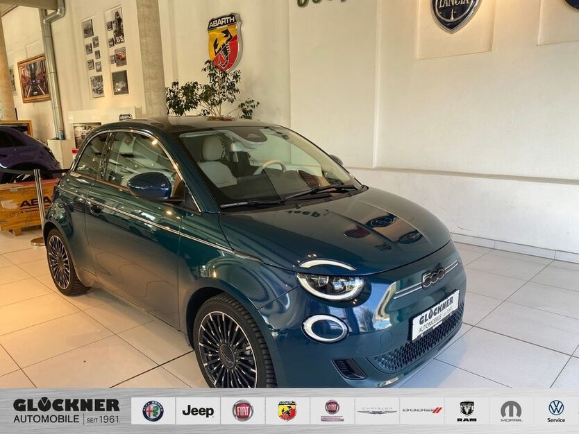 Fiat 500e 11.359 km 29.990 € Dresden 01109