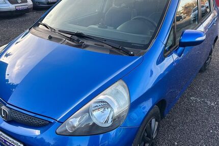 Honda Jazz 114.000 km 2.700 &euro; Röhrsdorf Chemnitz 09247