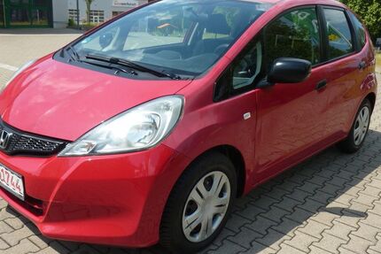 Honda Jazz 228.000 km 2.985 &euro; Essen 45144